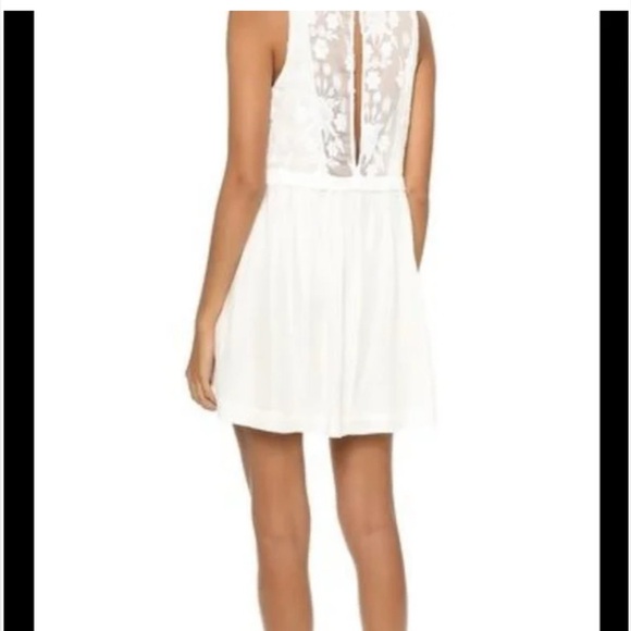 Elizabeth and James Cream Halter Sundress - Picture 4 of 9